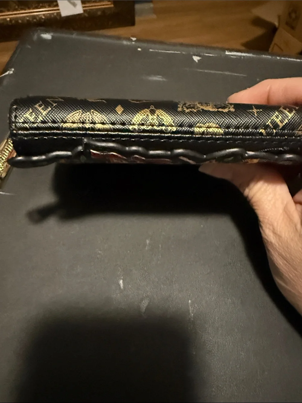 Queen Loungefly Wallet - Picture 3 of 5